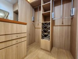 Stratford Court (D16), Condominium #581395851